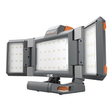 Luz híbrida de panel plegable GEN5X de 18 V | Herramientas RIDGID